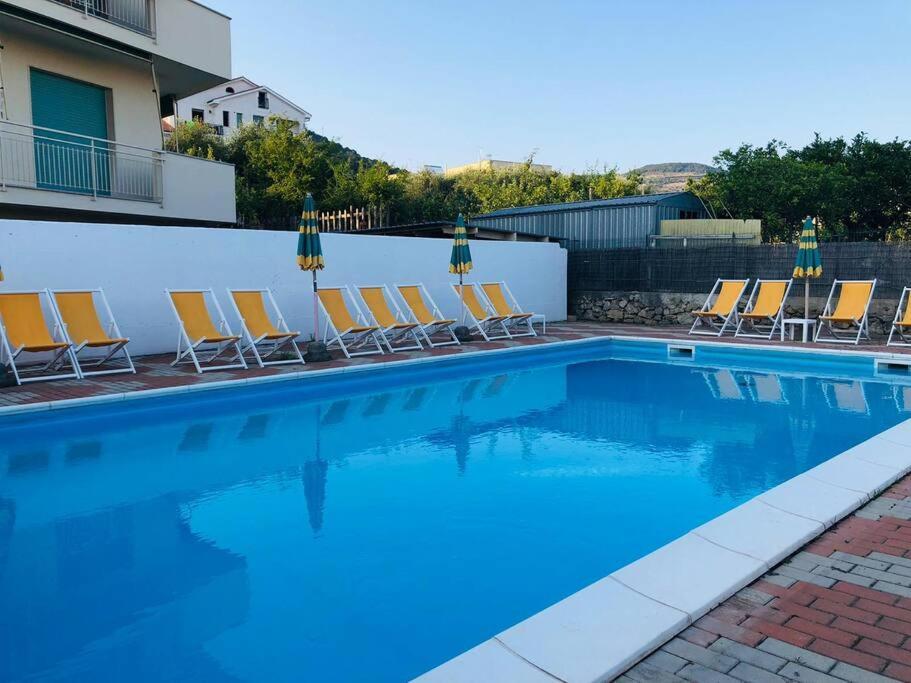 Apartament Pietra Ligure - Essential With Swimming Pool Zewnętrze zdjęcie